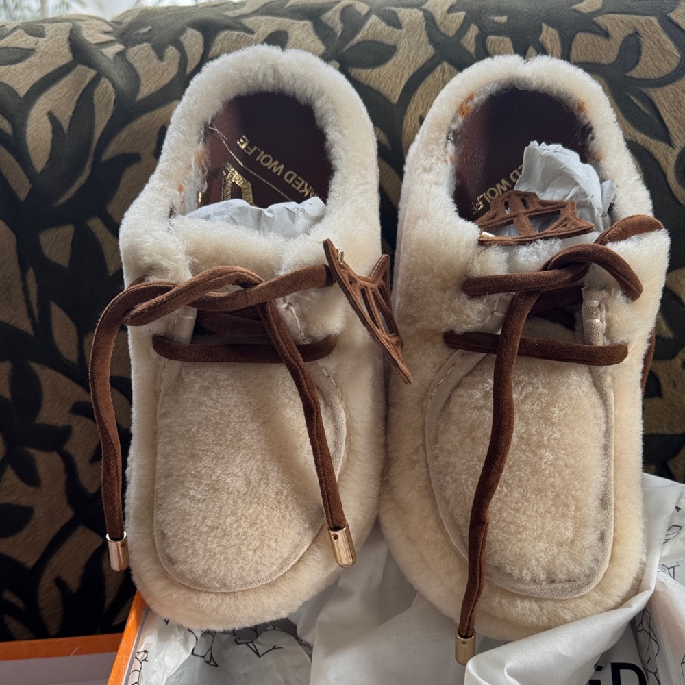 Naked Wolfe Orange Boxed Blizzard sand/suede/shearling